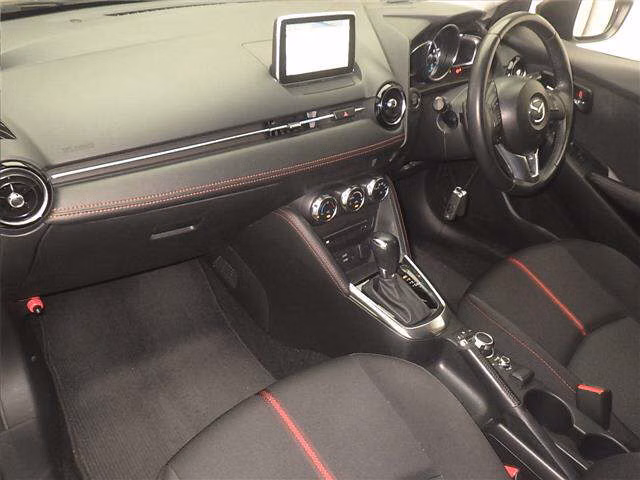MAZDA MAZDA2