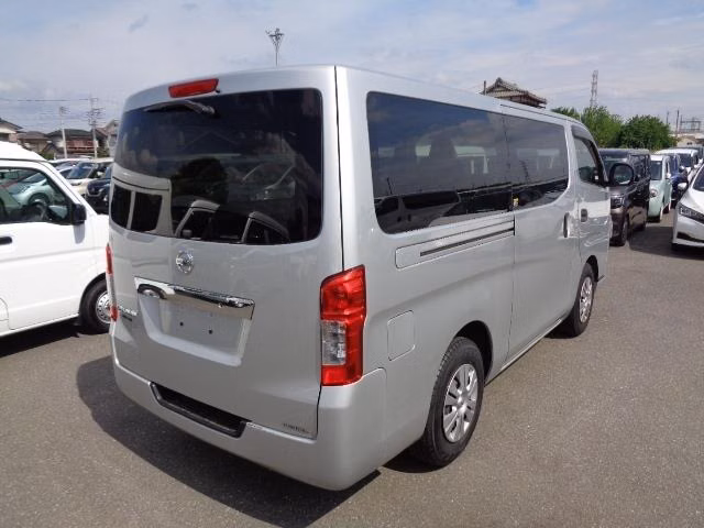 NISSAN CARAVAN