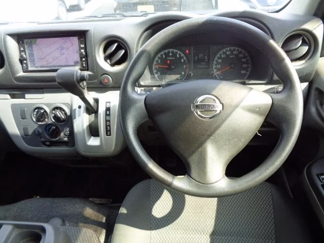 NISSAN CARAVAN