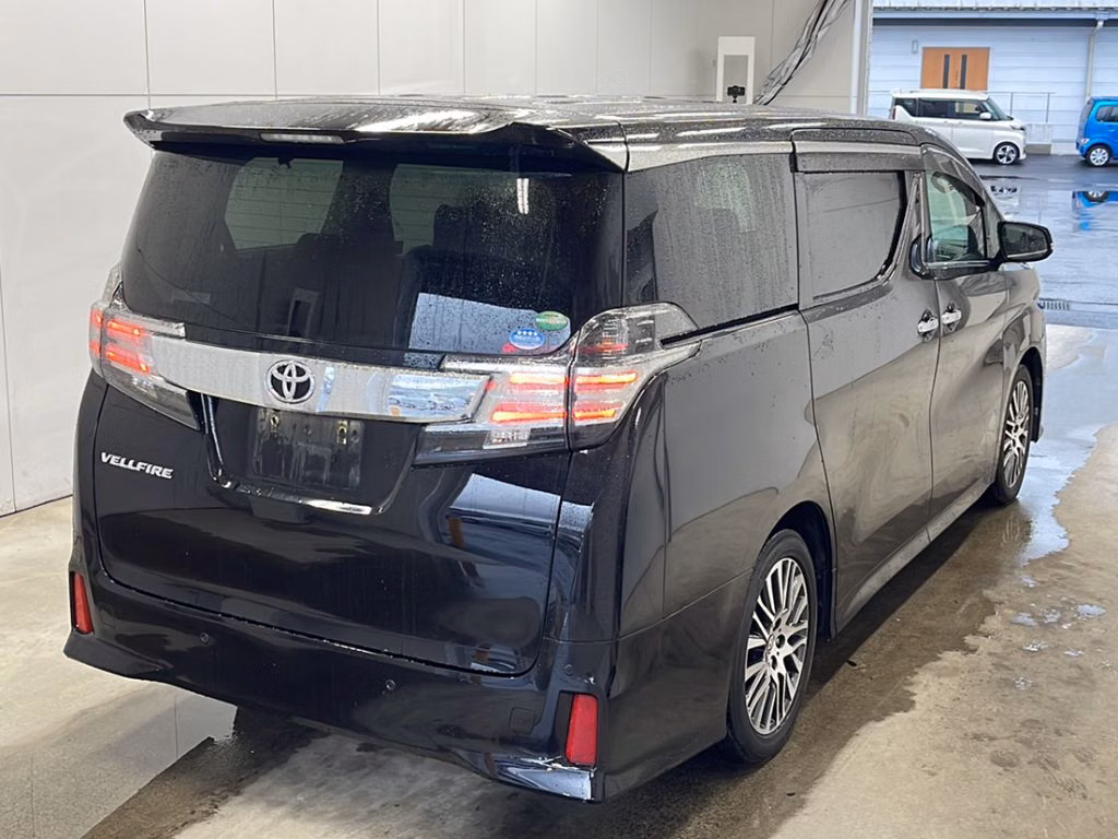 TOYOTA VELLFIRE