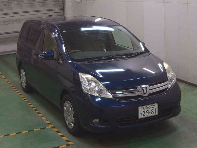 TOYOTA ISIS