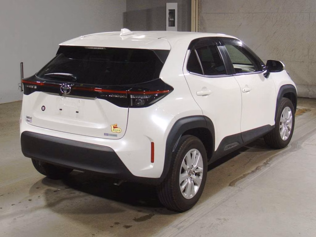 TOYOTA YARIS CROSS