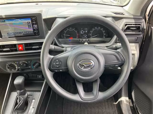 DAIHATSU ROCKY
