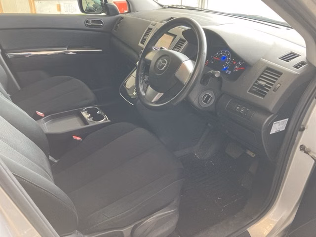 MAZDA MPV