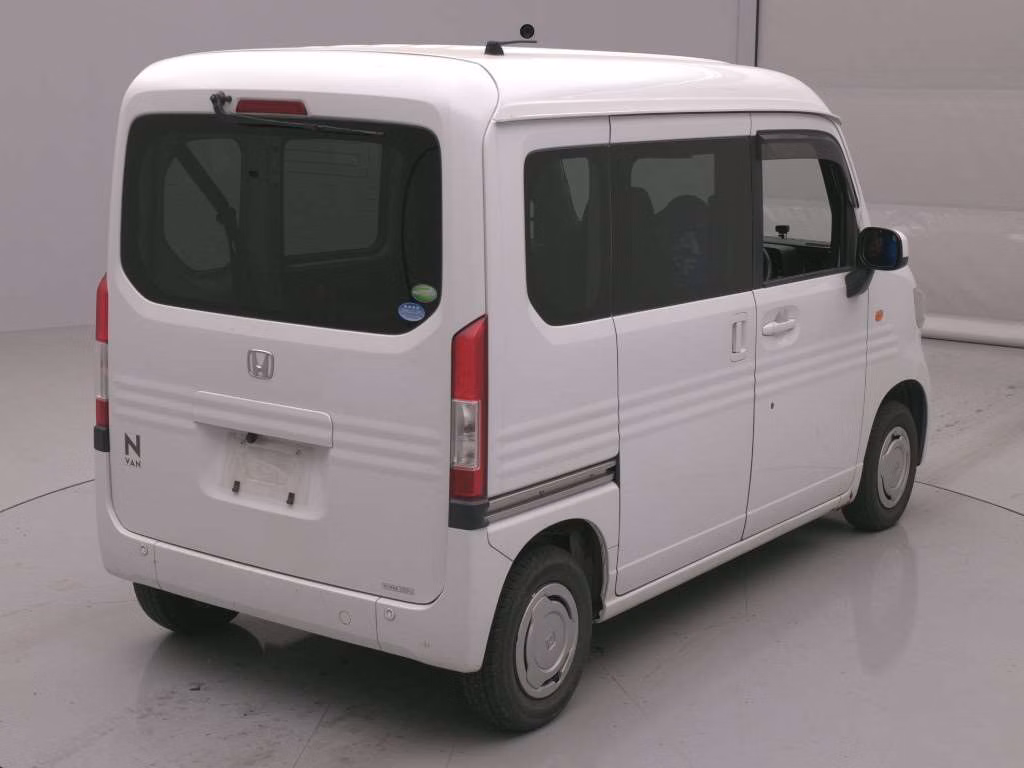 HONDA N-VAN
