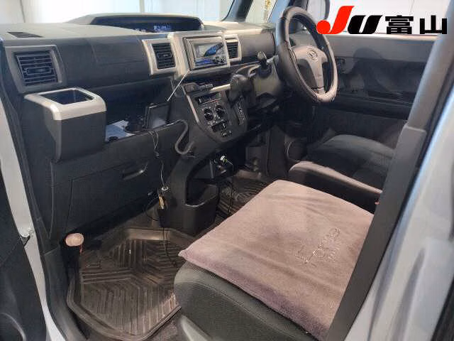 DAIHATSU HIJET CADDIE