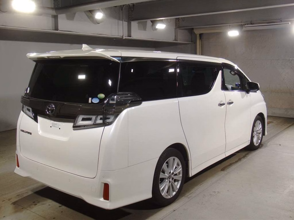 TOYOTA VELLFIRE