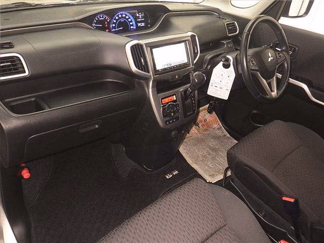 MITSUBISHI DELICA D:2