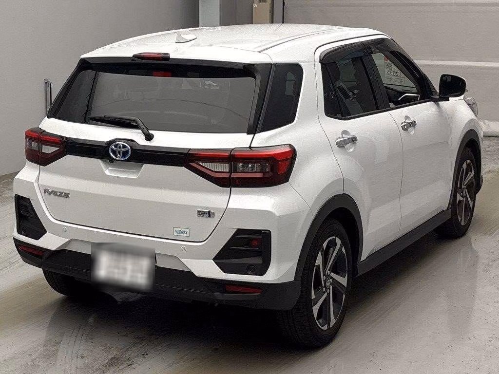 TOYOTA RAIZE