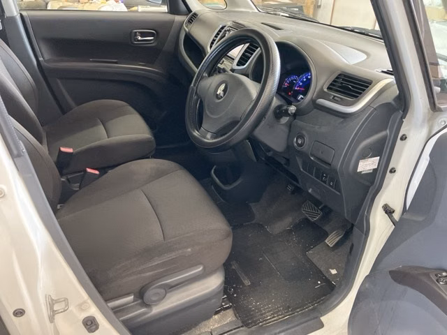 MITSUBISHI DELICA D:2