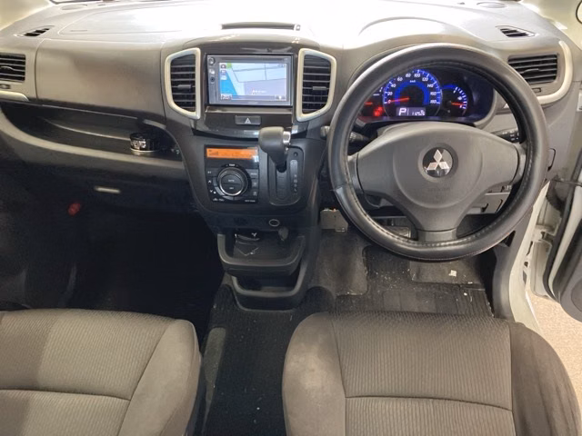 MITSUBISHI DELICA D:2