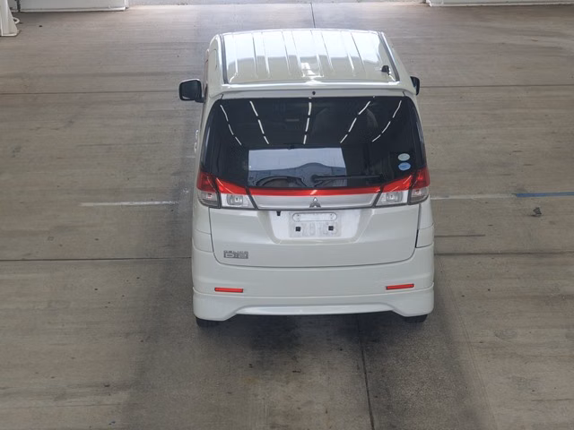 MITSUBISHI DELICA D:2