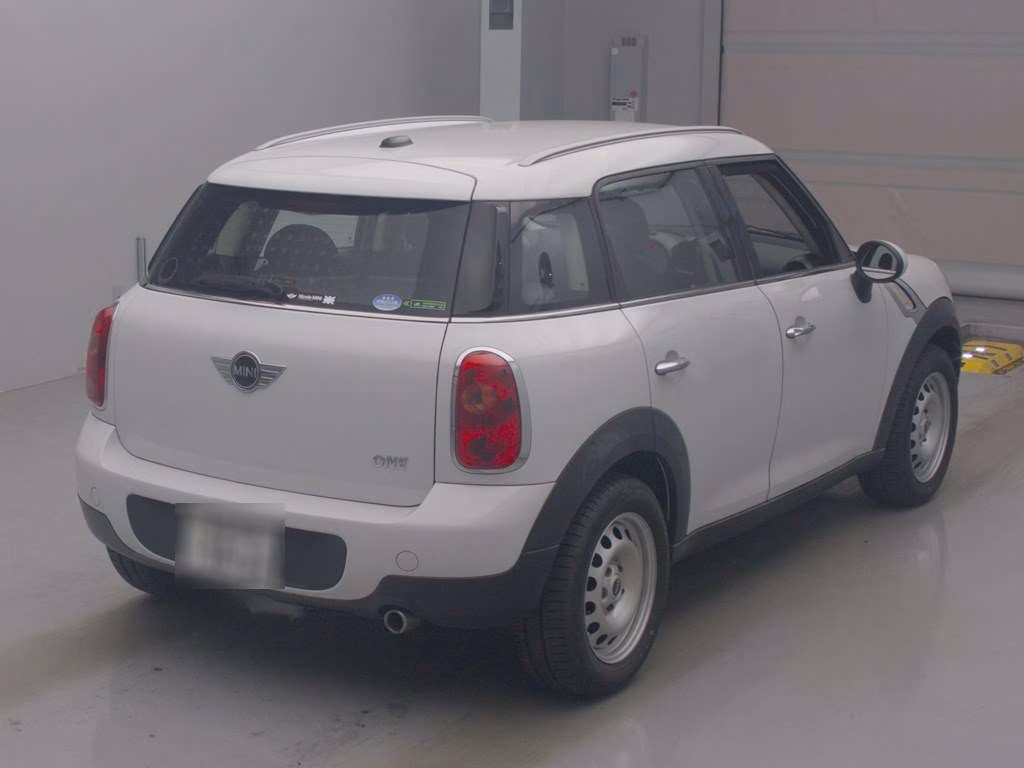 MINI CROSSOVER