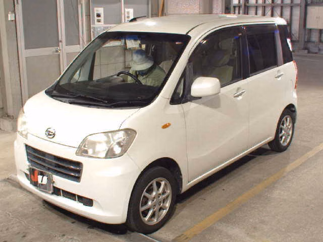 DAIHATSU TANTO EXE