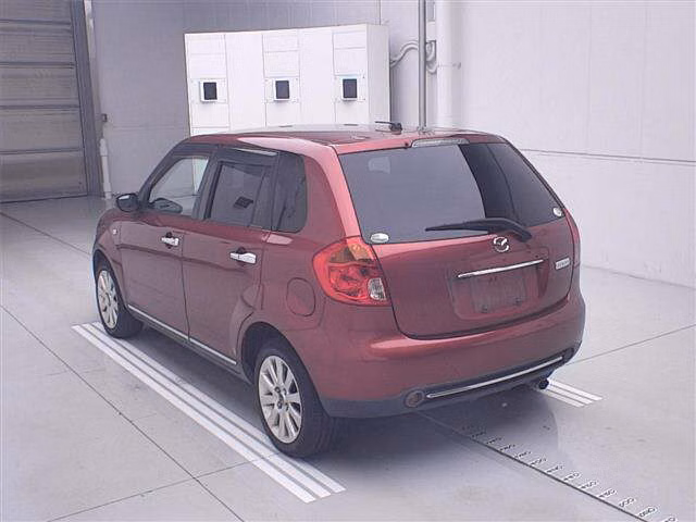 MAZDA VERISA