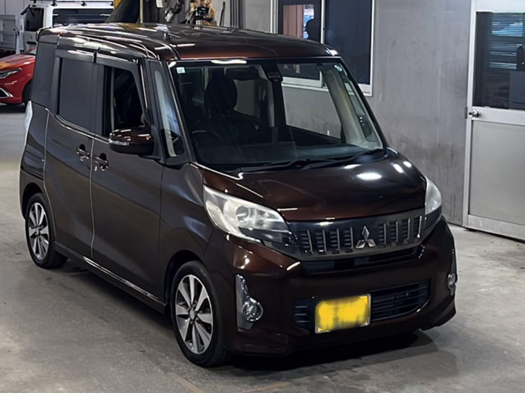 MITSUBISHI EK SPACE