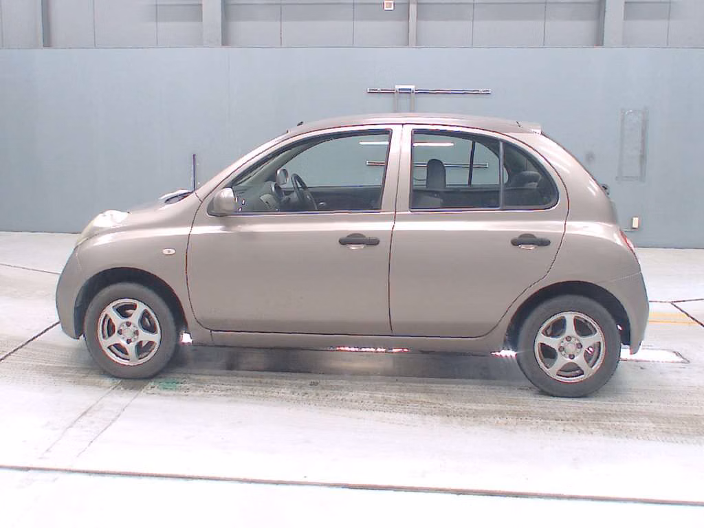 NISSAN MARCH