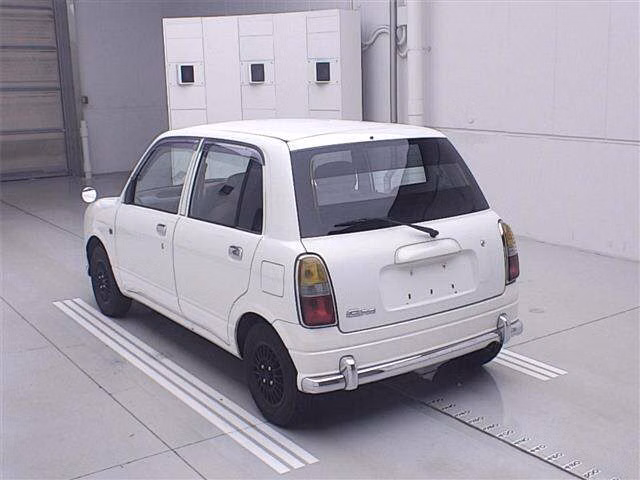 DAIHATSU MIRA GINO