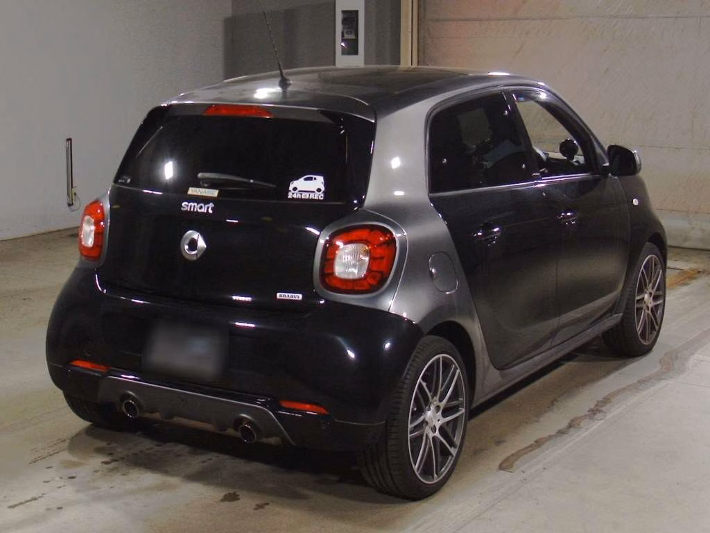 SMART FORFOUR