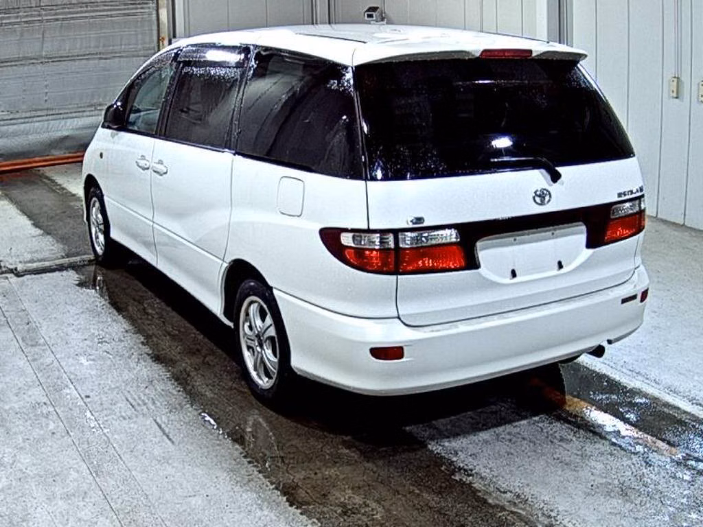 TOYOTA ESTIMA