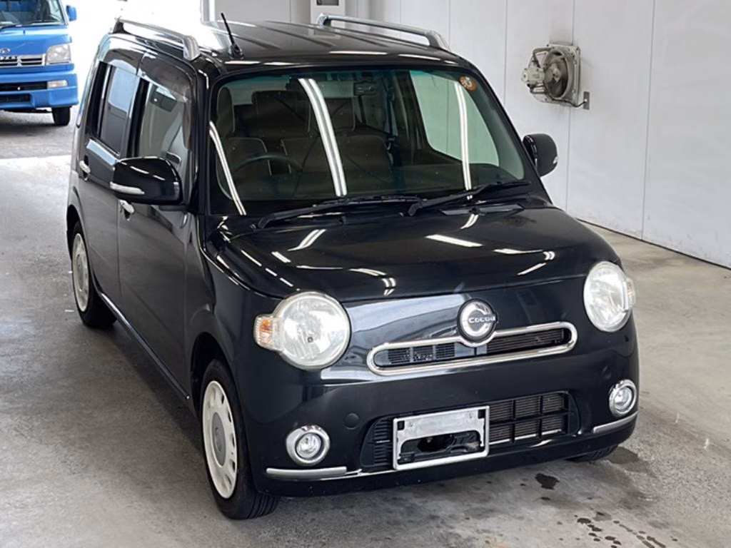 DAIHATSU MIRA COCOA