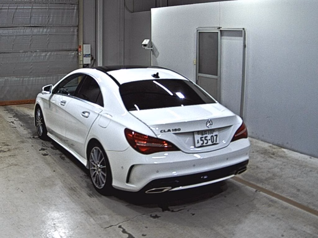 MERCEDES-BENZ CLA-CLASS