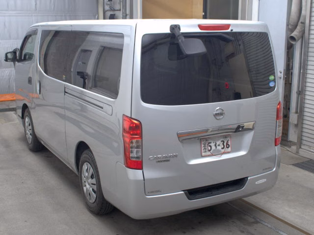 NISSAN NV350 CARAVAN