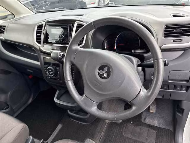 MITSUBISHI DELICA D:2