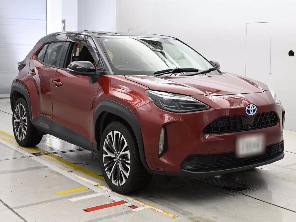 TOYOTA YARIS CROSS