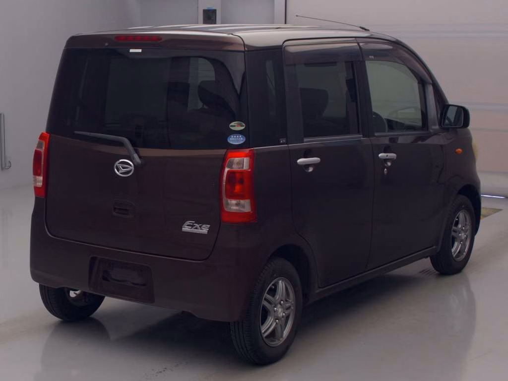 DAIHATSU TANTO EXE