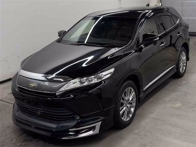 TOYOTA HARRIER