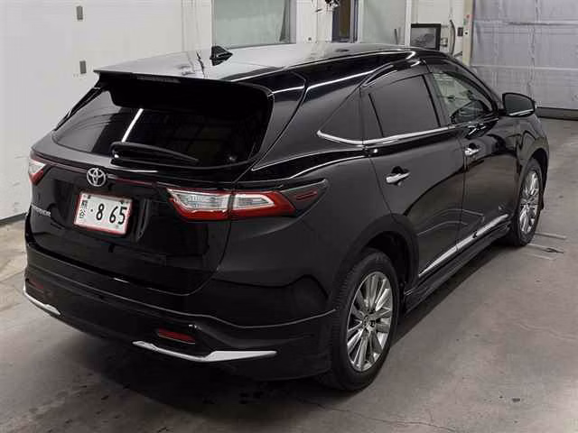 TOYOTA HARRIER