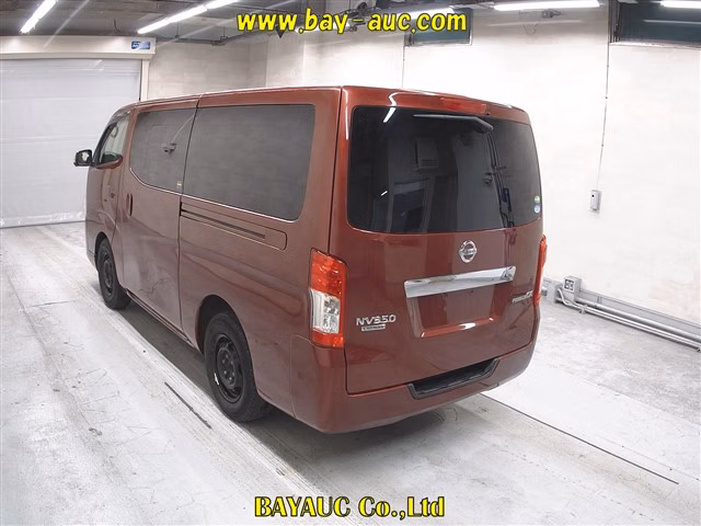 NISSAN NV350 CARAVAN