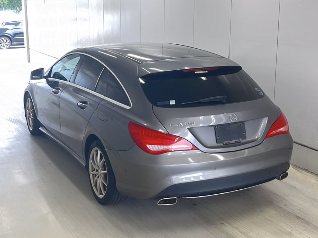 MERCEDES-BENZ CLA-CLASS