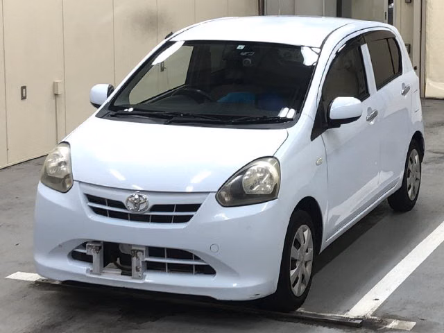 TOYOTA PIXIS EPOCH