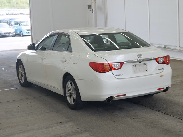 TOYOTA MARK X