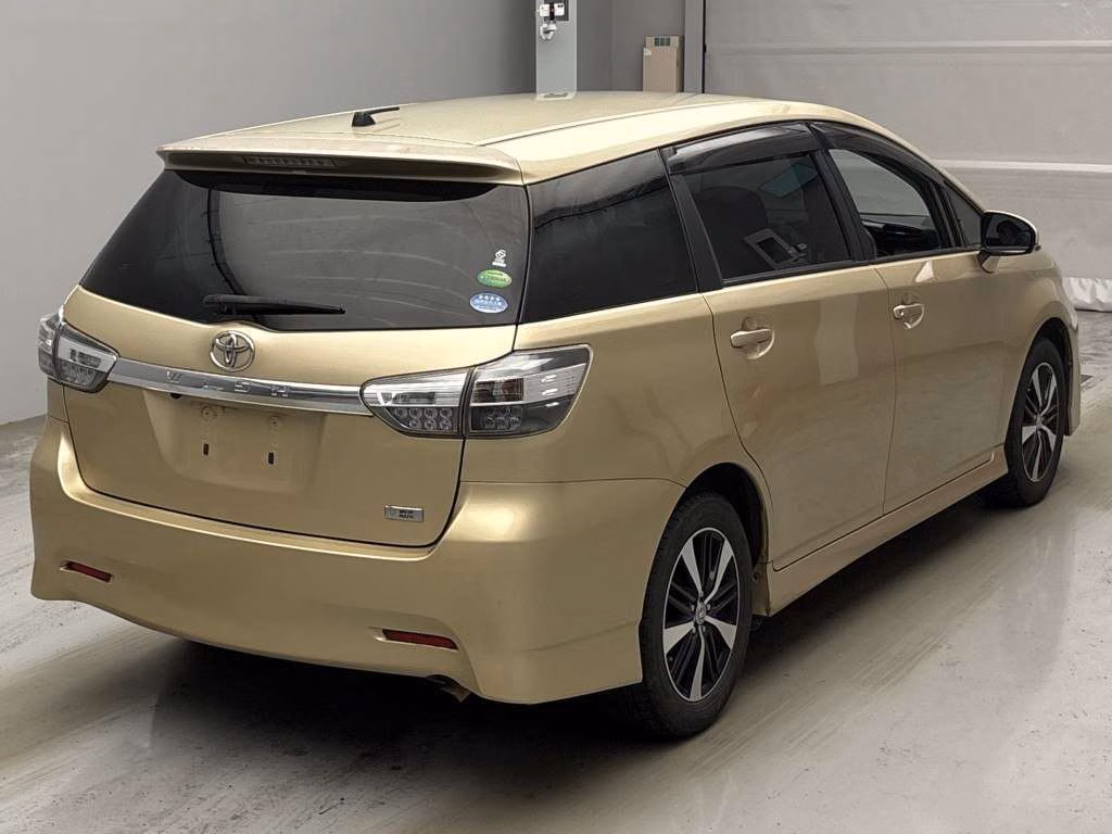 TOYOTA WISH