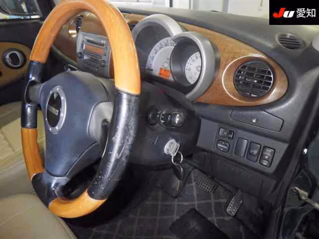 DAIHATSU MIRA GINO