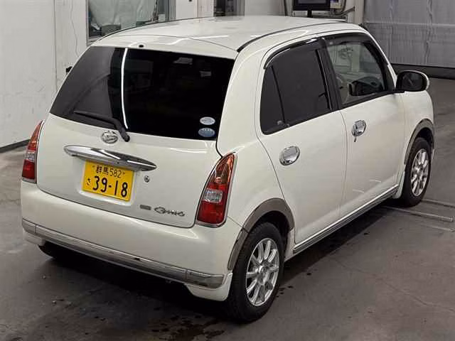 DAIHATSU MIRA GINO