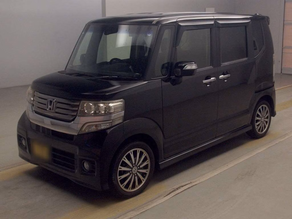 HONDA N-BOX