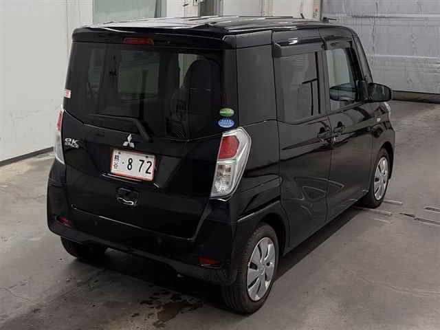 MITSUBISHI EK SPACE