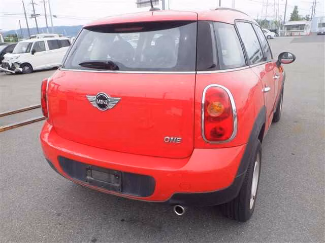 MINI CROSSOVER