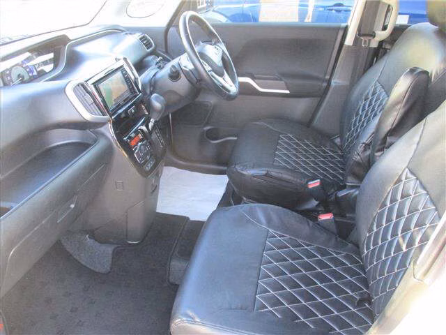 MITSUBISHI DELICA D:2