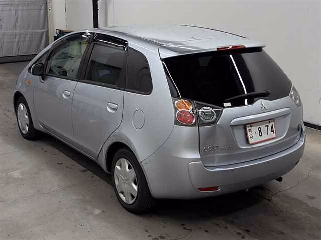 MITSUBISHI COLT PLUS