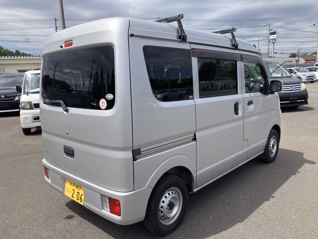 MITSUBISHI MINICAB
