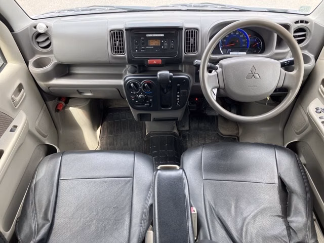 MITSUBISHI MINICAB