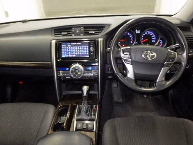 TOYOTA MARK X