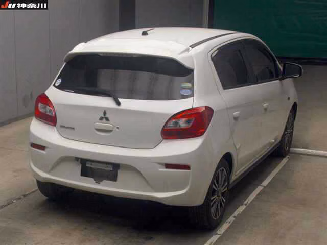 MITSUBISHI MIRAGE