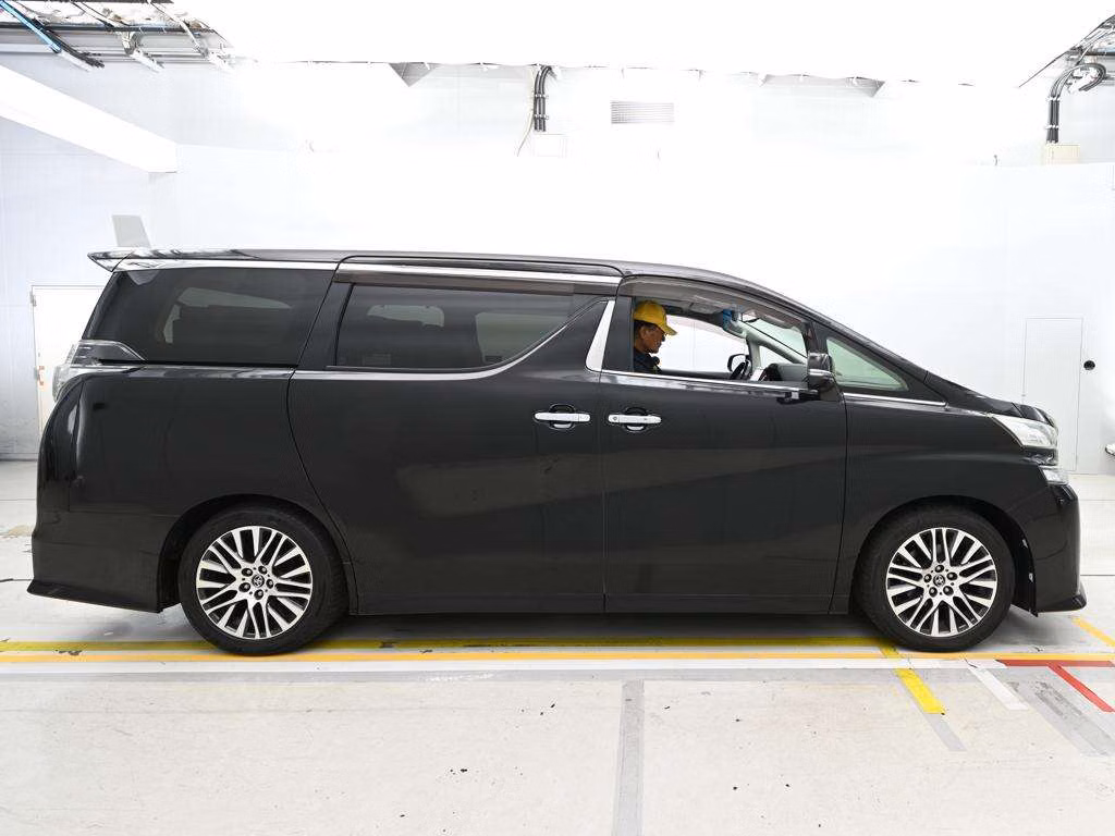TOYOTA VELLFIRE