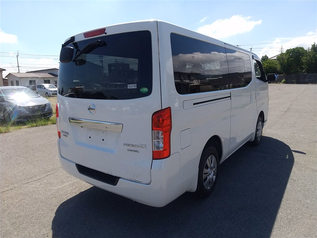 NISSAN NV350 CARAVAN